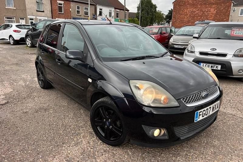 Black Used 2007 Ford Fiesta Zetec Hatchback | £1,295 (Good price) - Image 1/1