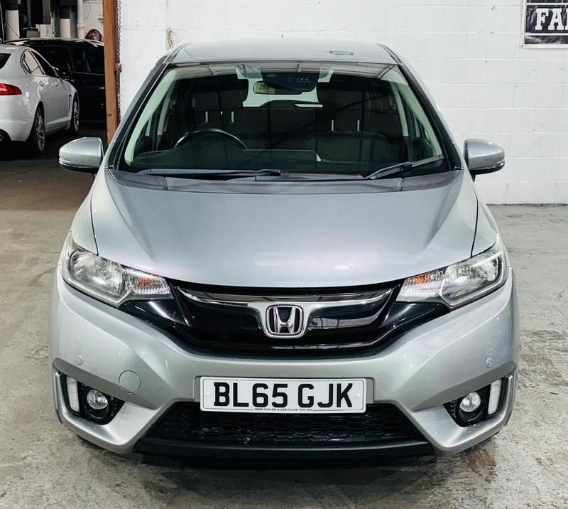 Used Honda Jazz EX 102 HP (75 kW) 2016 Silver Hatchback