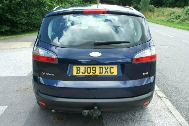 Używany Ford S-MAX S 2009 Minivan