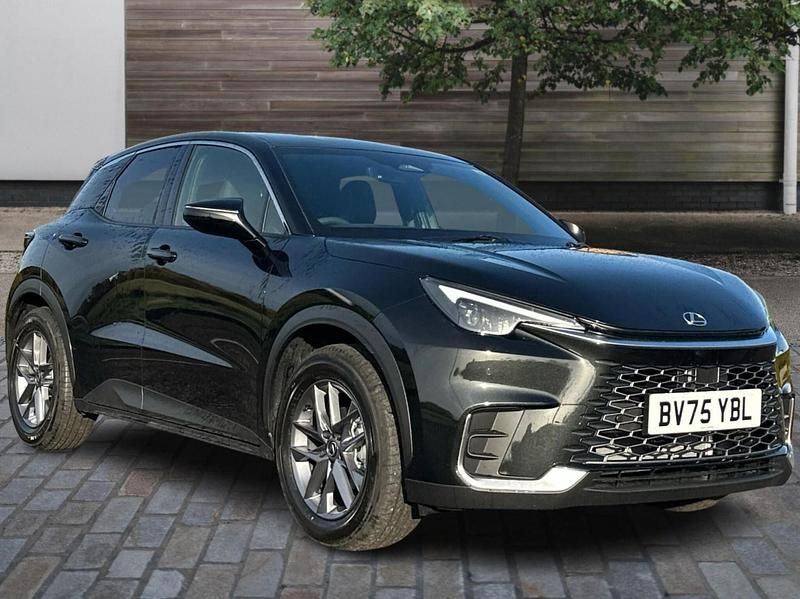 Black New 2025 Lexus LBX SUV | £30,990 (Good price) - Image 1/4