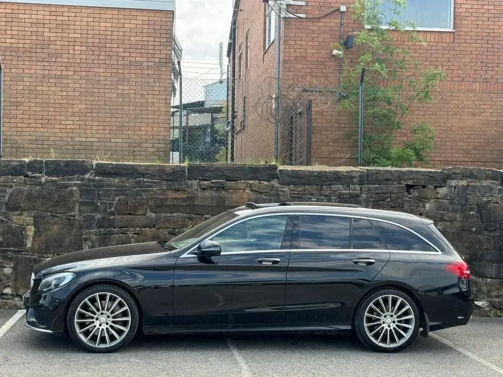 Used Mercedes C250 AMG Line Premium Plus 204 HP (150 kW) 2015 Black Estate