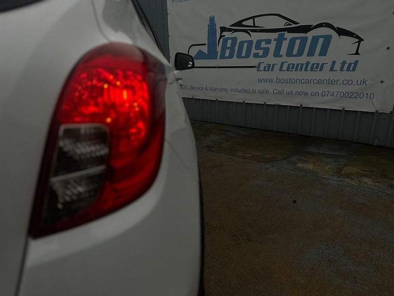 Used Vauxhall Mokka X Elite 136 HP (100 kW) 2016 White SUV