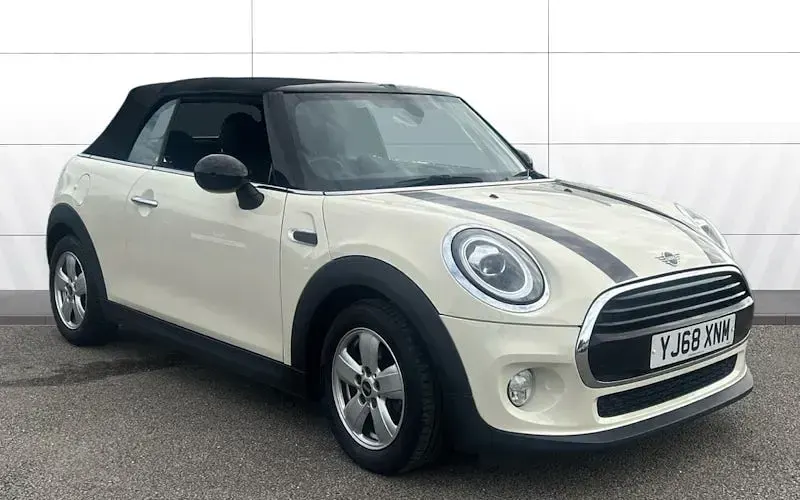 Used Mini Cooper Cabriolet Classic 136 HP (100 kW) 2020 Cabriolet