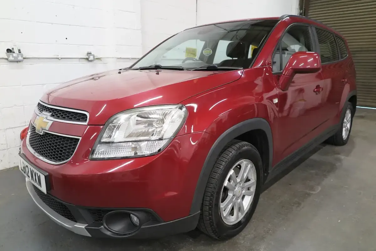 Used Chevrolet Orlando LT 141 HP (103 kW) 2012 Red MPV