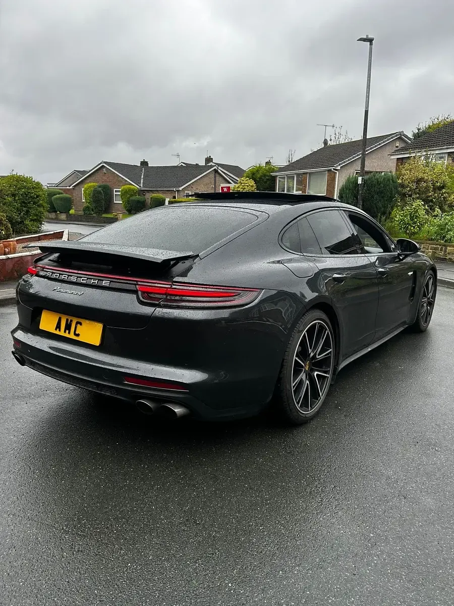 Used Porsche Panamera 462 HP (339 kW) 2018 Grey Hatchback