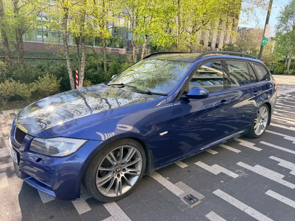 Second-hand BMW 320 M Sport 163 CP (119 kW) 2006 Albastru Break