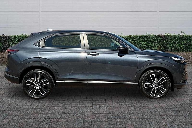 Second-hand Honda HR-V Elegance 131 CP (96 kW) 2022 Gri SUV