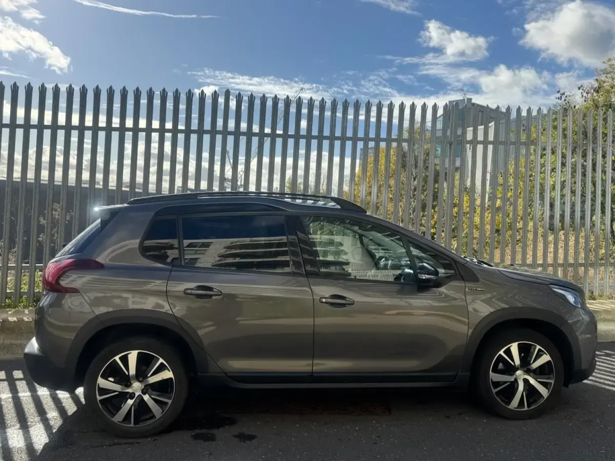 Second-hand Peugeot 2008 GT-line 2019 Gri SUV