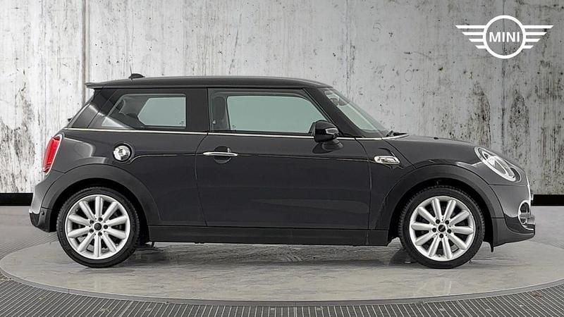 Used Mini Cooper S Classic 189 HP (139 kW) 2019 Grey Hatchback