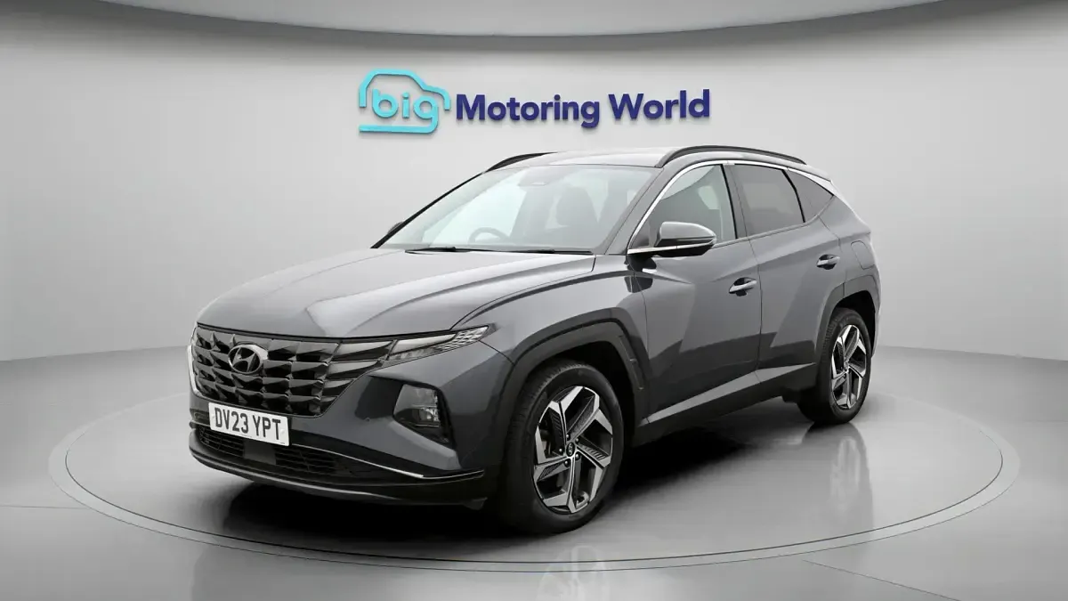 Begagnad Hyundai Tucson Premium 227 HK (166 kW) 2023 Grå SUV