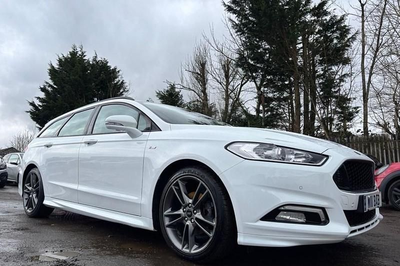 Used Ford Mondeo ST-Line X 180 HP (132 kW) 2017 White Estate