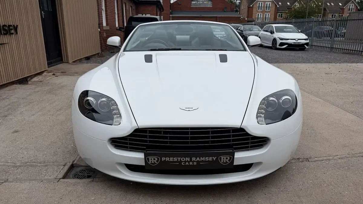 Used Aston Martin V8 Vantage 2012 White Cabriolet