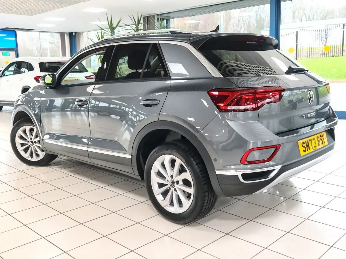 Usado VW T-Roc Style 2023 Cinzento SUV