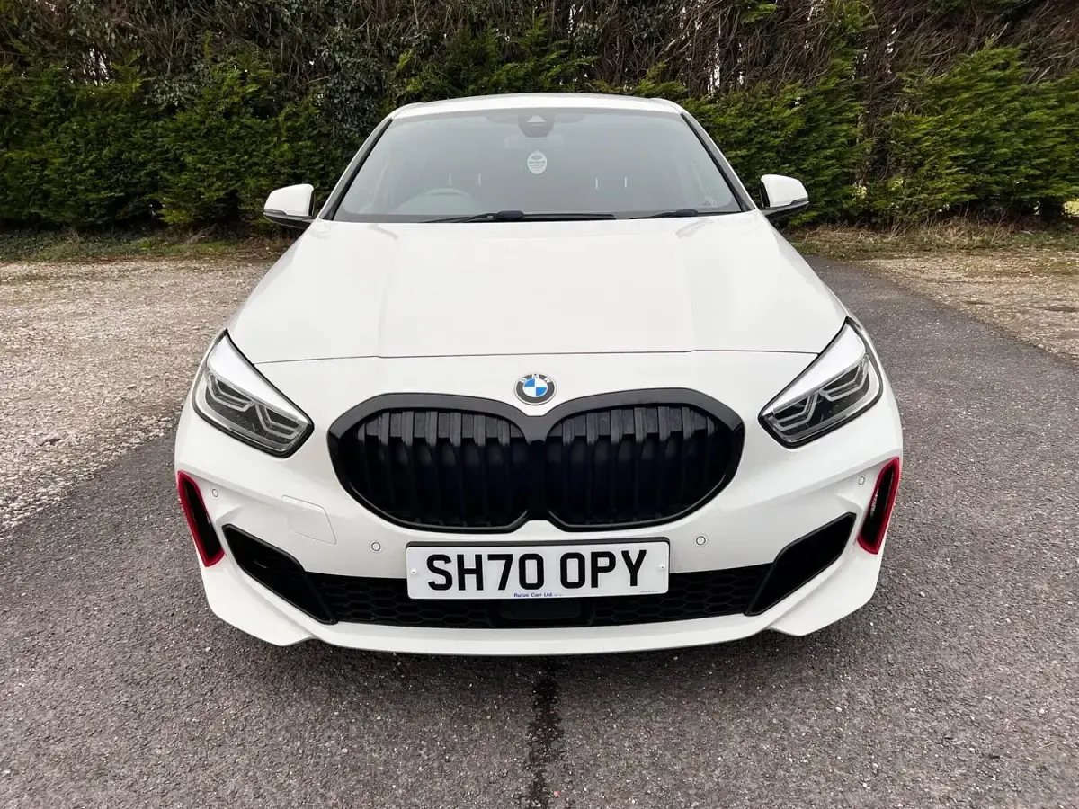 Used BMW 128 Comfort Edition 265 HP (194 kW) 2020 White Hatchback