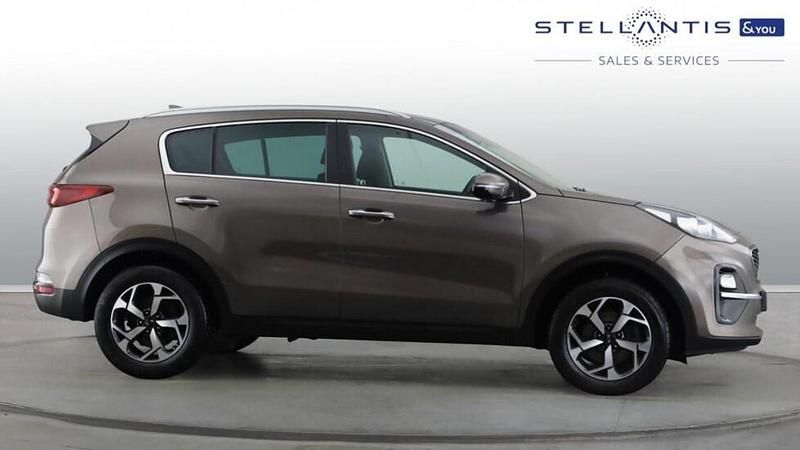Used Kia Sportage 130 HP (95 kW) 2018 Brown SUV