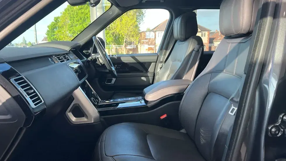 Gebraucht Land Rover Range Rover Vogue 275 PS (202 kW) 2020 Grau SUV