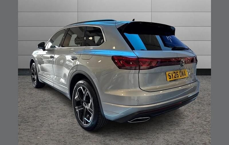 New VW Touareg Elegance 375 HP (275 kW) 2026 Silver SUV