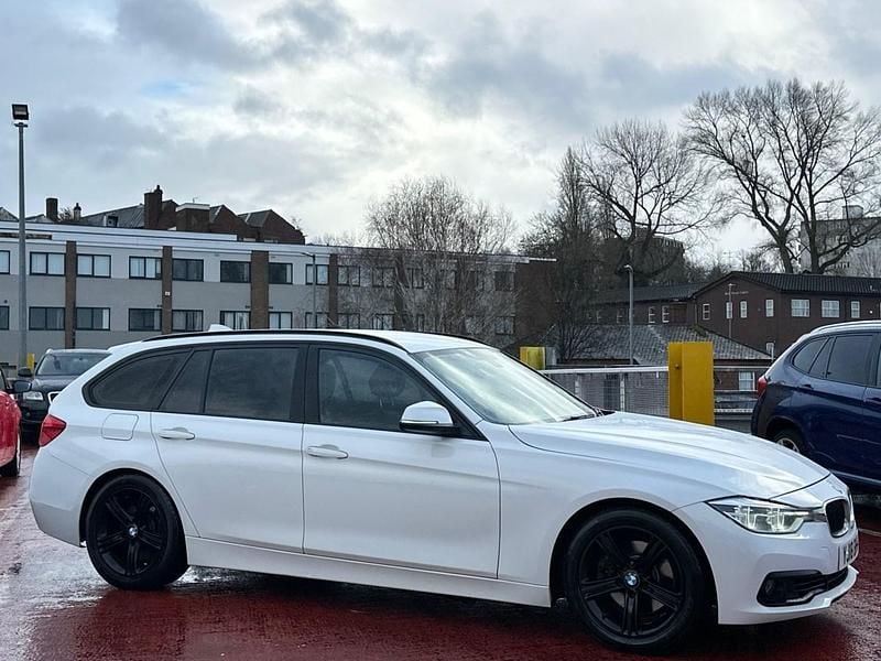 Used BMW 330 2018 White Estate