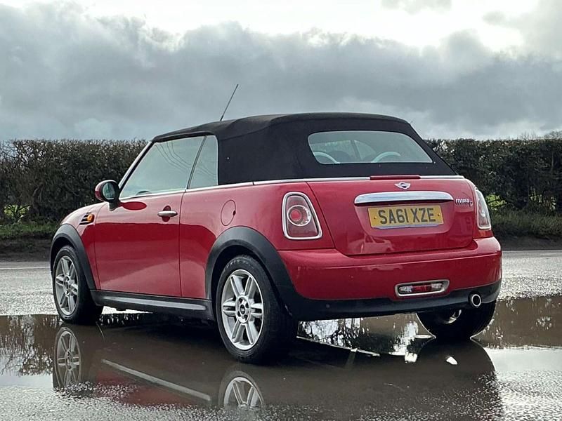 Used Mini Cooper D Cabriolet 112 HP (82 kW) 2011 Red Cabriolet