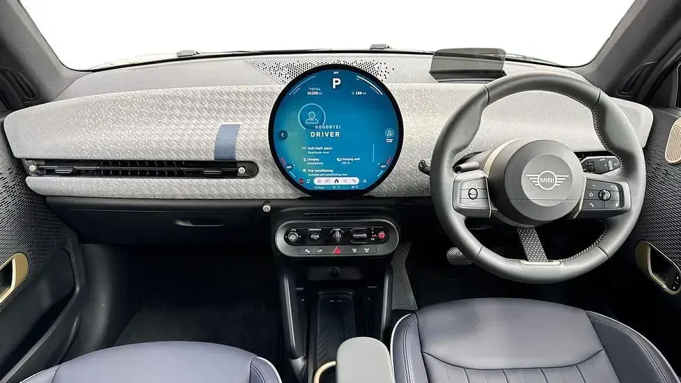 New Mini Cooper Hatch 133 kW (181 HP) 2026 Green Hatchback
