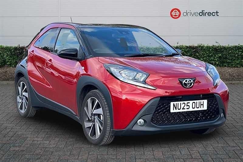 Red Used 2025 Toyota Aygo X SUV | £14,312 - Image 1/4