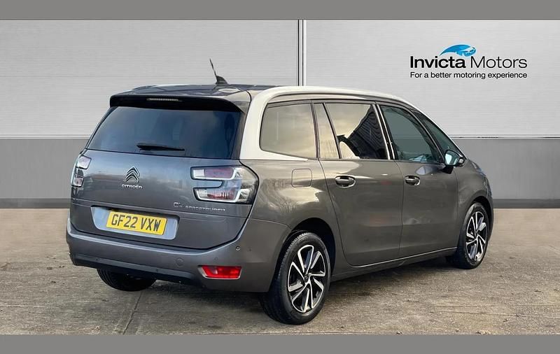 Used Citroën C4 SpaceTourer PureTech 131 HP (96 kW) 2022 Grey MPV