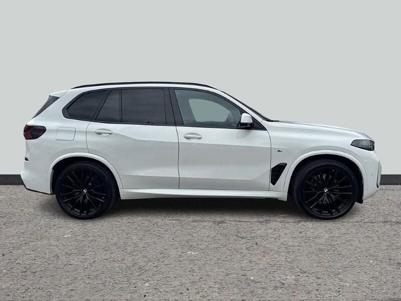 Used BMW X5 M Sport 347 HP (255 kW) 2025 White SUV