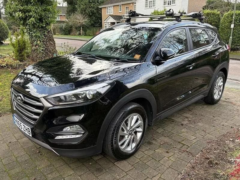 Used Hyundai Tucson SE 116 HP (85 kW) 2015 Black SUV