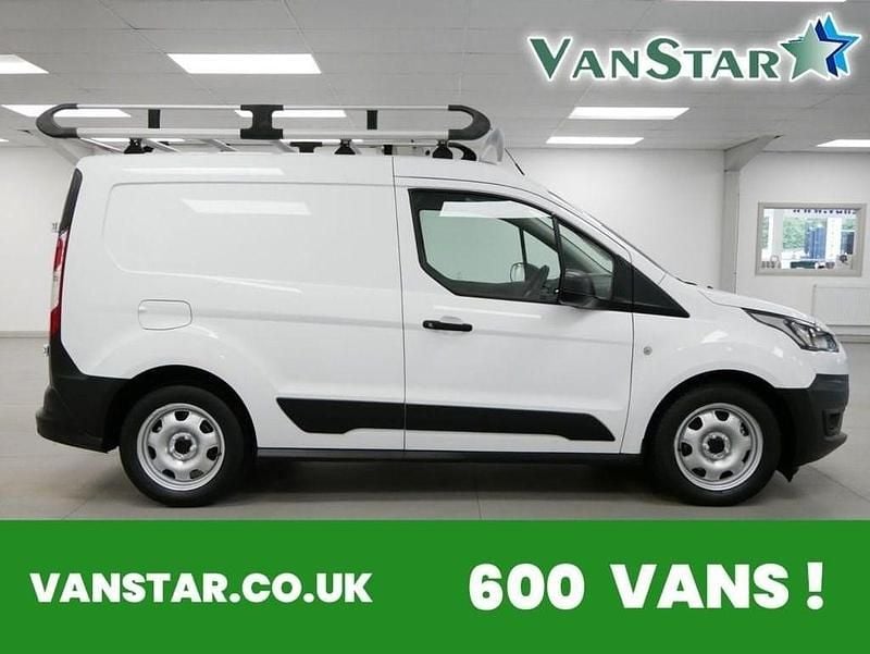White Used 2020 Ford Transit Connect MPV | £12,689 (Good price) - Image 1/4