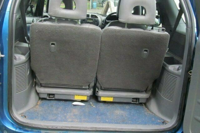 Used Toyota RAV4 147 HP (108 kW) 2002 SUV