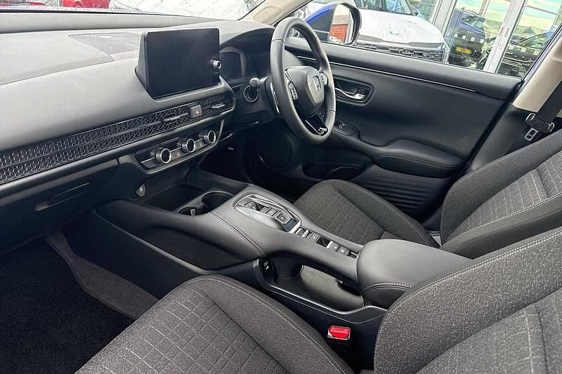 Używany Honda ZR-V Elegance 184 KM (135 kW) 2025 Niebieski SUV