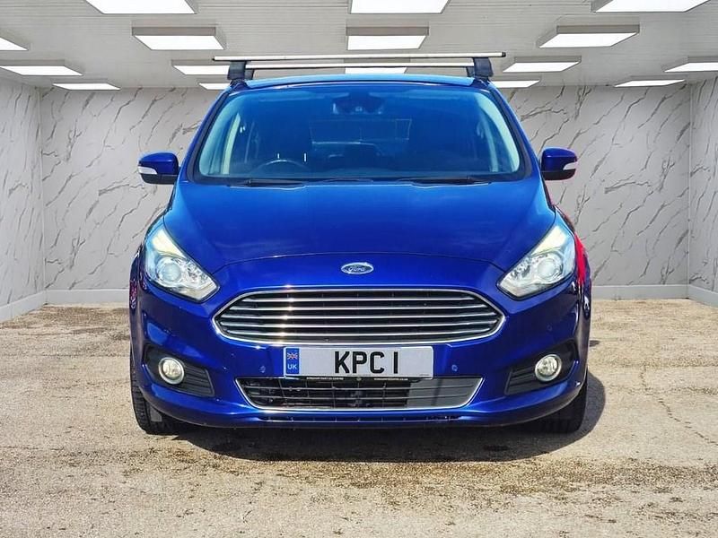 Used Ford S-MAX Titanium 180 HP (132 kW) 2015 Blue MPV