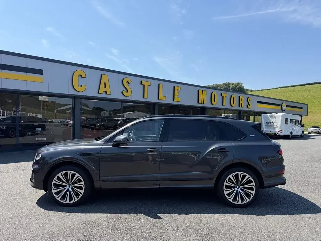Used Bentley Bentayga 2023 Grey SUV