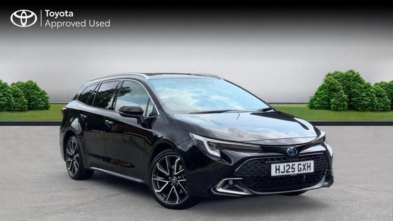 Eclipse black Used 2025 Toyota Corolla Estate | £31,225 - Image 1/4