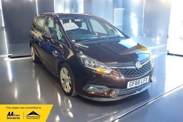 Brown Used 2016 Vauxhall Zafira SRi MPV | £5,999 (Fair price) - Image 1/1