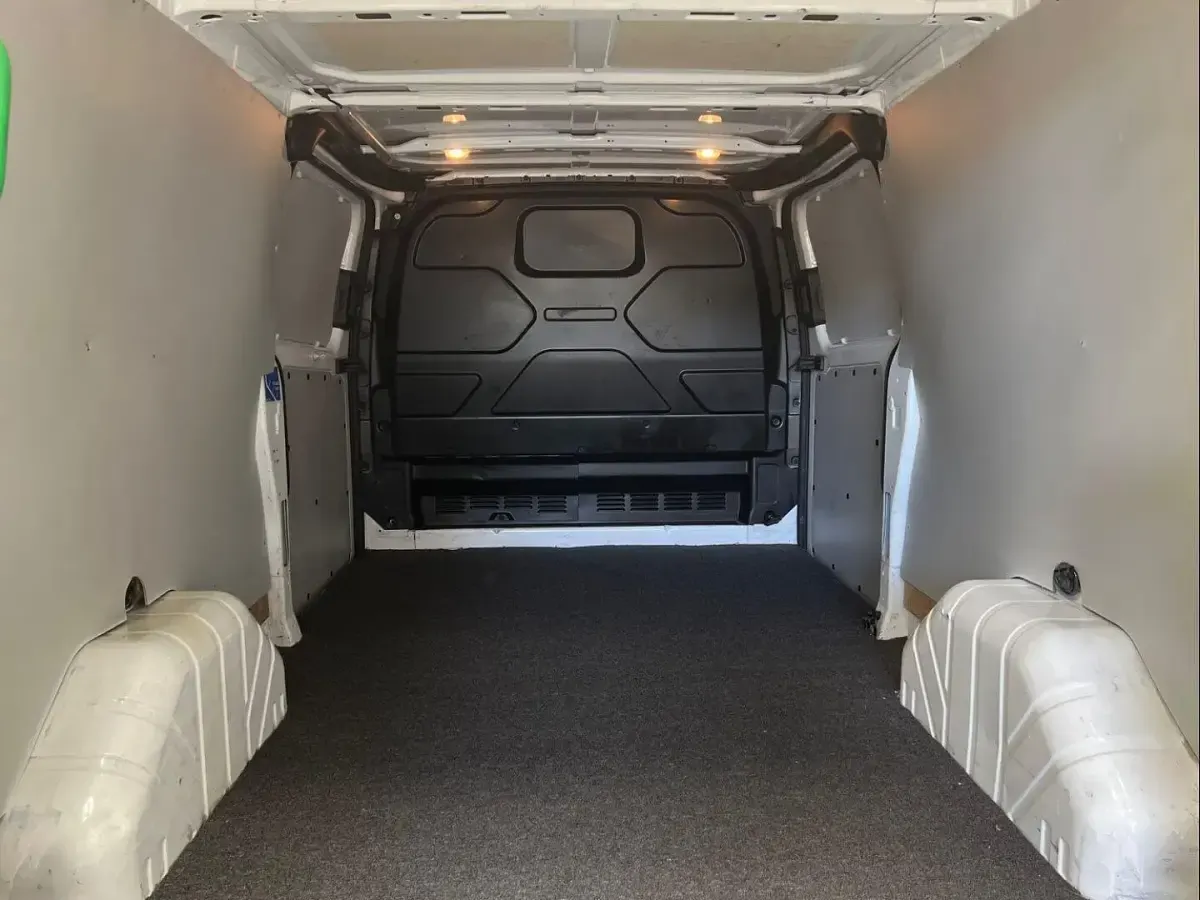 Used Ford Transit Custom Trend 130 HP (95 kW) 2021 White Van