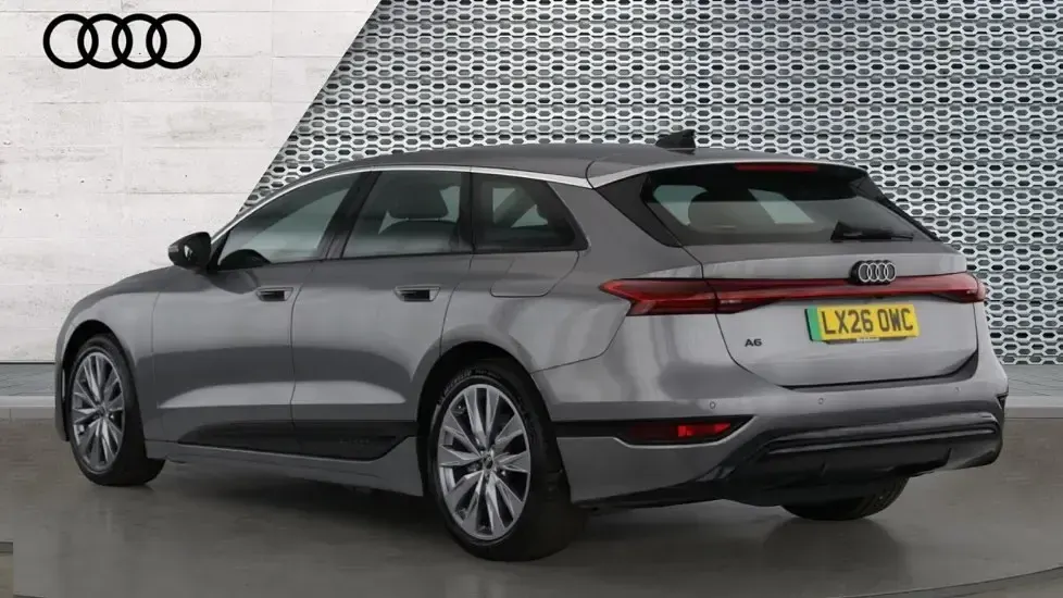 Nouă Audi A6 e-tron Sport 210 kW (286 CP) 2026 Gri Break