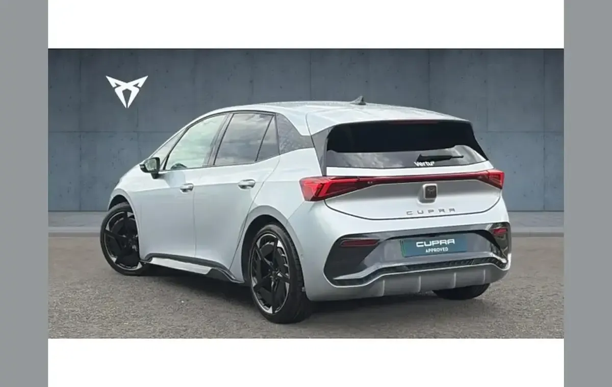 Used Cupra Born e-Boost 169 kW (230 HP) 2022 Silver Hatchback