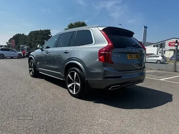 Used Volvo XC90 R-Design 235 HP (172 kW) 2017 Grey SUV