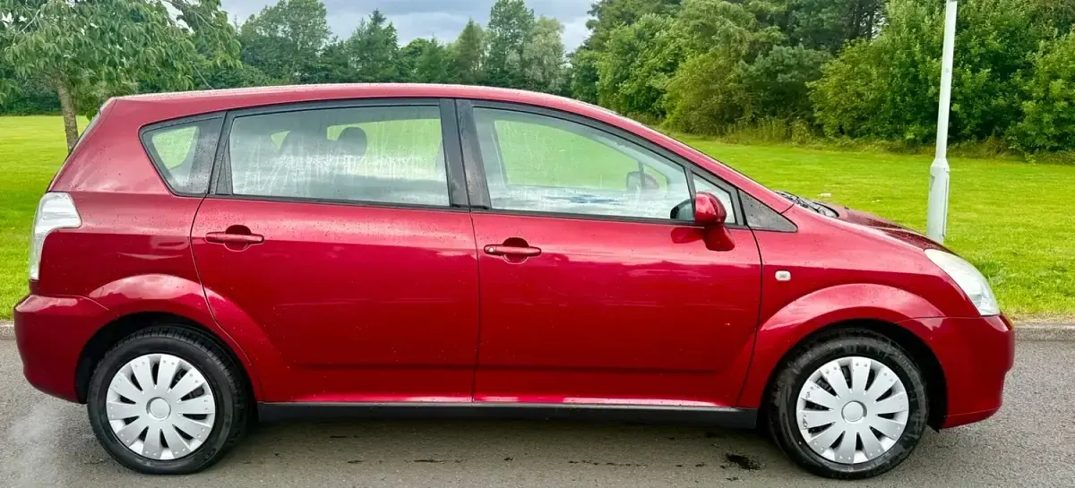 Used Toyota Corolla Verso T2 2006 Red MPV