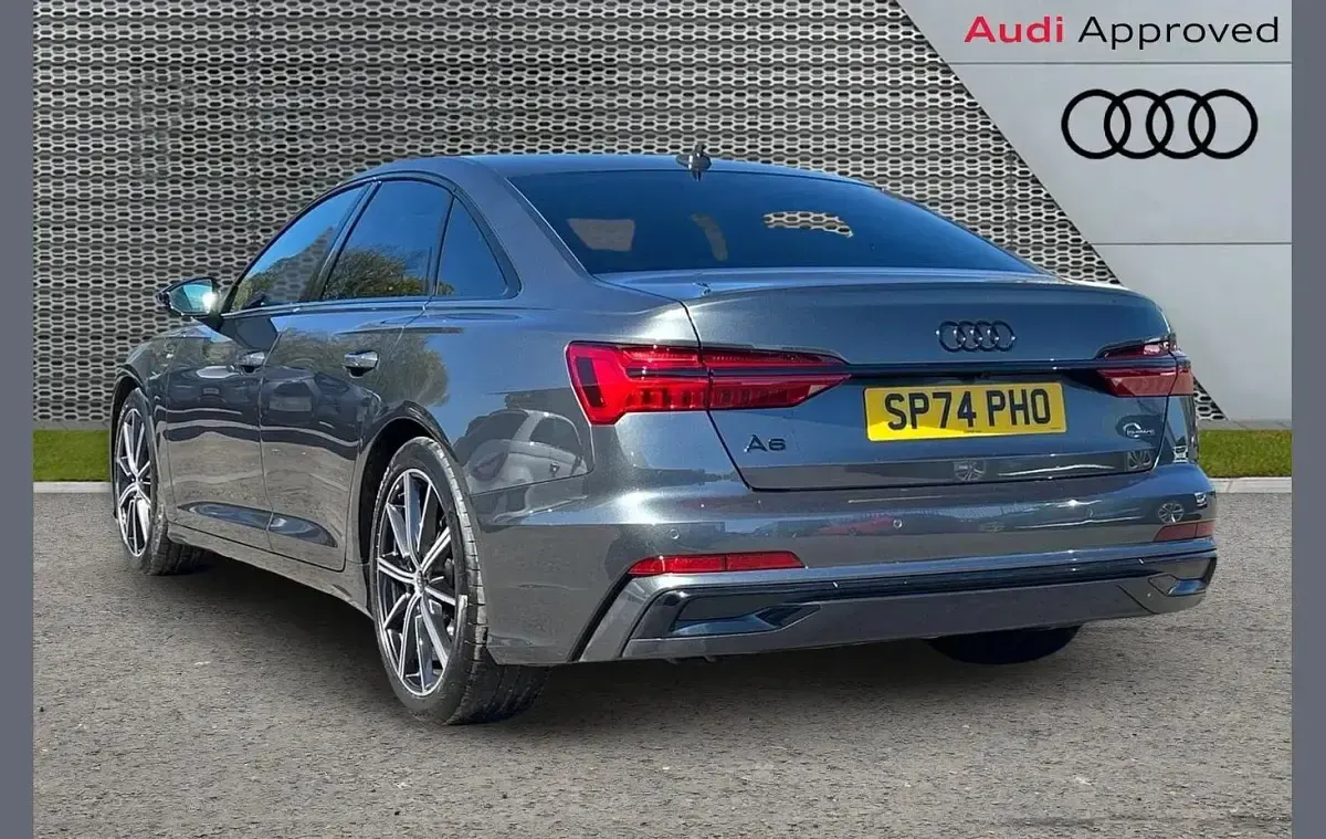 Begagnad Audi A6 Black Edition 200 HK (147 kW) 2024 Grå Sedan