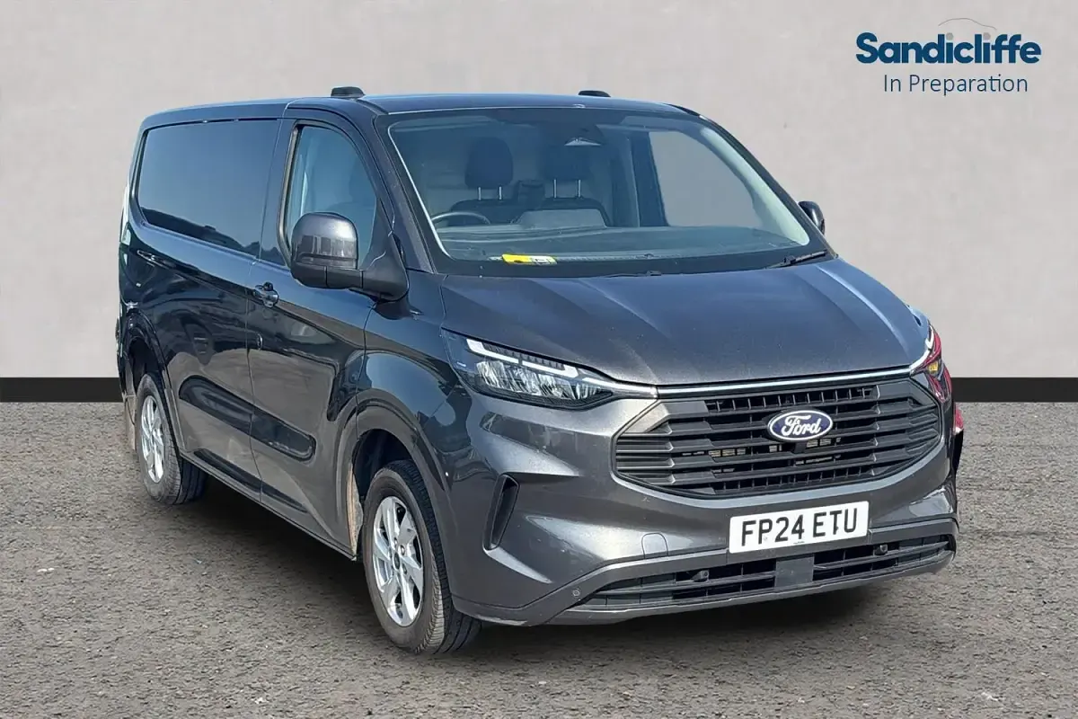 Używany Ford Transit Custom Limited 136 KM (100 kW) 2024 Van