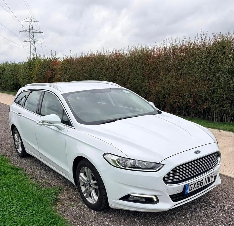 White Used 2016 Ford Mondeo Zetec Estate | £1,495 (Super price) - Image 1/4