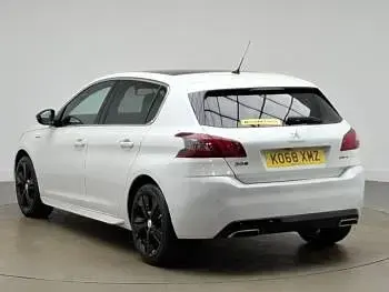 Gebraucht Peugeot 308 GT-line 131 PS (96 kW) 2019 Weiß Kleinwagen
