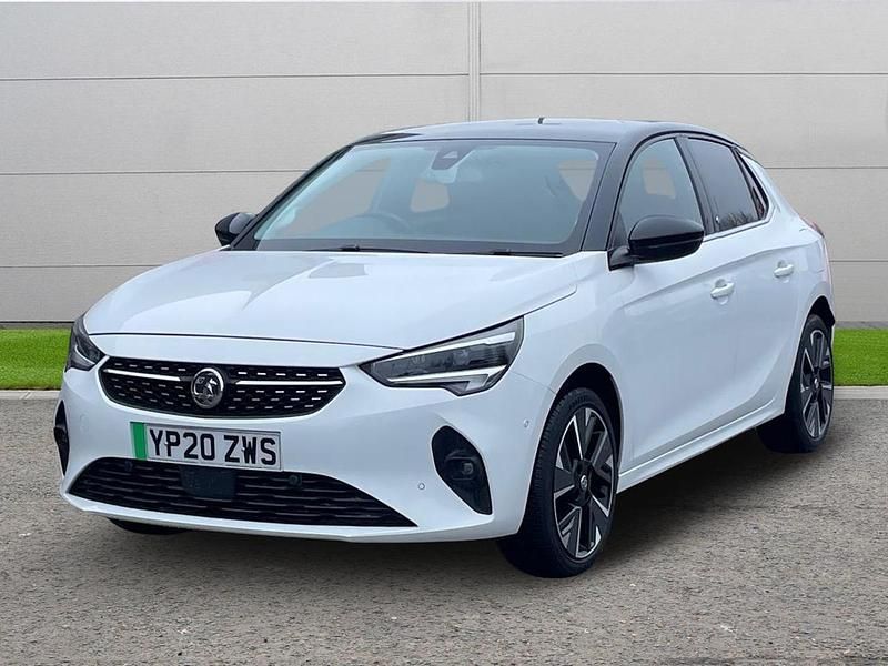 Used Vauxhall Corsa-e Elite 98 kW (134 HP) 2020 White Hatchback