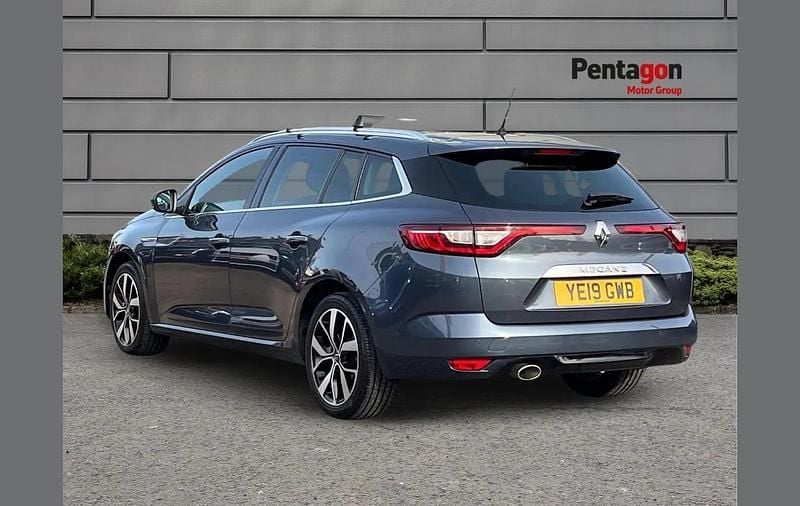 Used Renault Mégane GrandTour Iconic 138 HP (101 kW) 2019 Grey Estate