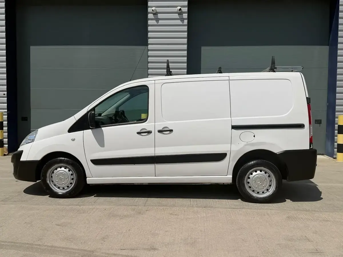 Used Citroën Dispatch 2016 White MPV
