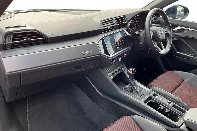 Used Audi Q3 S-Line 190 HP (139 kW) 2023 Blue SUV