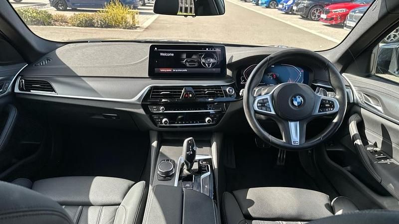 Used BMW 520 M Sport 187 HP (137 kW) 2023 Black Estate