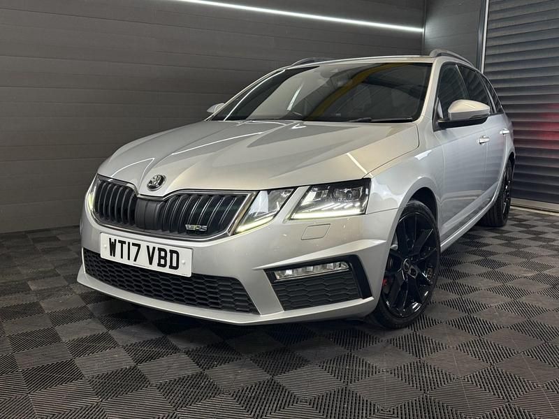 Used Skoda Octavia vRS 184 HP (135 kW) 2017 Silver Estate